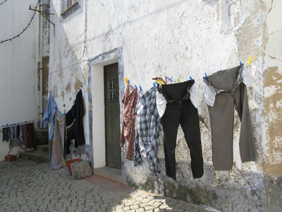 o3/64/818264/1/90101451.adfEf34e.ClothesLine.jpg