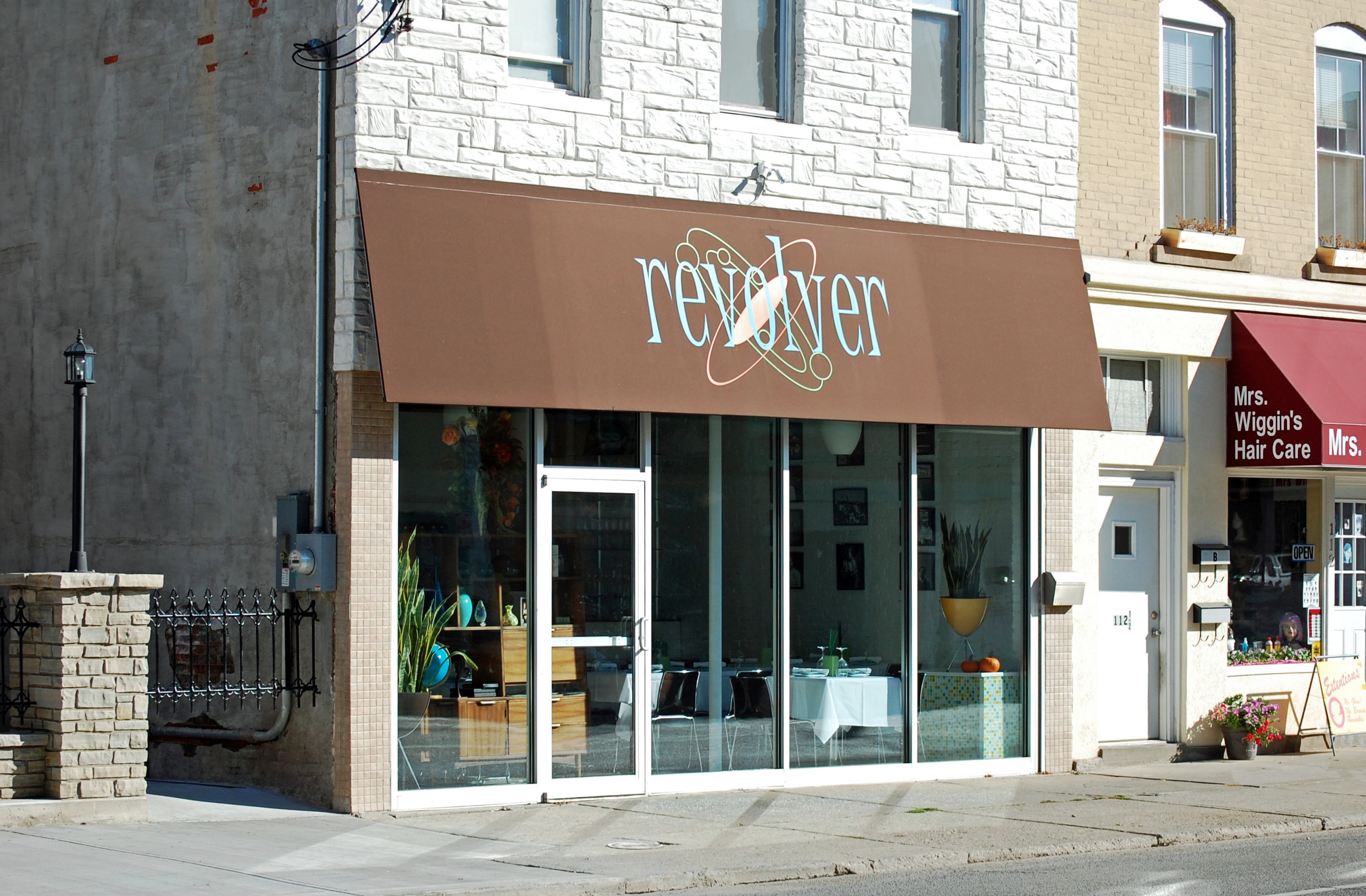 Revolver Restaurant