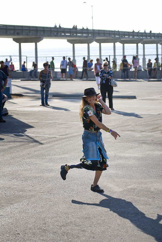 One Legged Dancer  9235