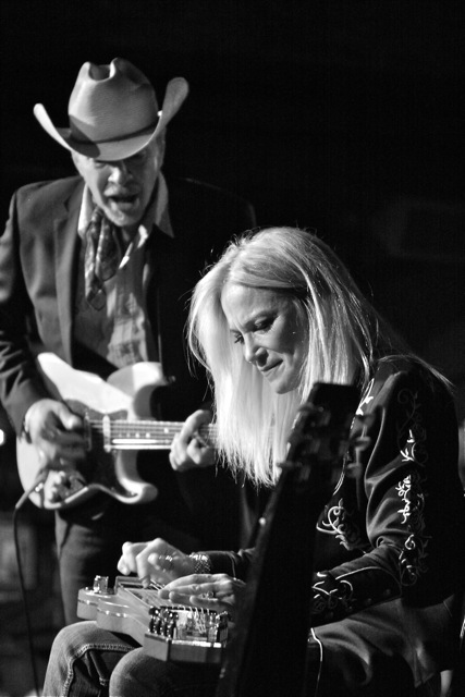 Dave Alvin & Cindy Cashdollar