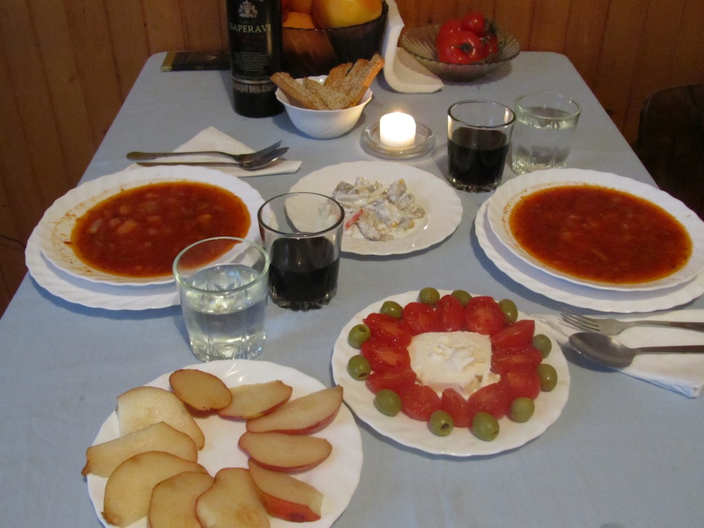 borsch, toast, herring in cream, tomatoes & olives, and pears