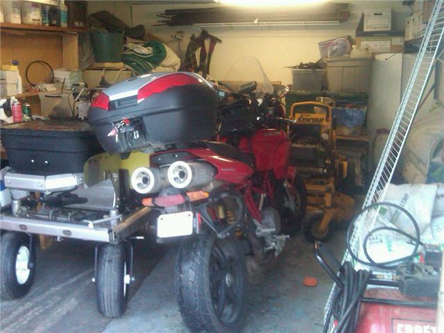 garage.jpg
