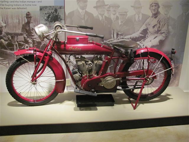 victoria graduation museum 052 (Small).JPG