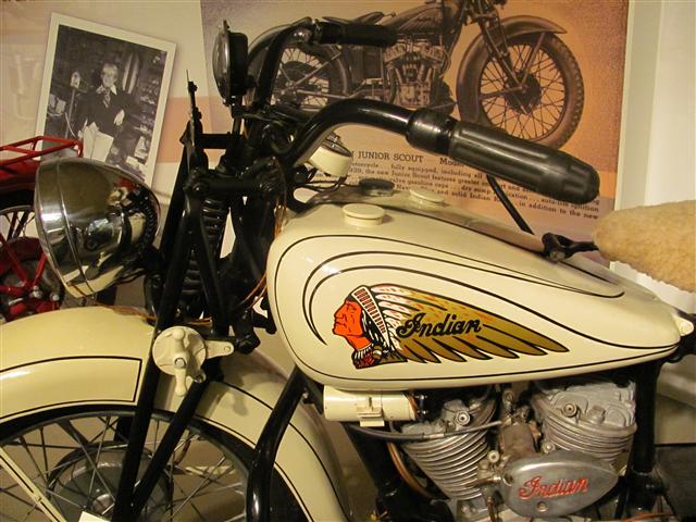 victoria graduation museum 074 (Small).JPG