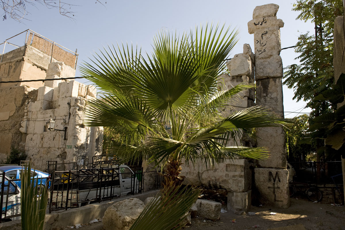 Damascus Roman Gateway 5607.jpg