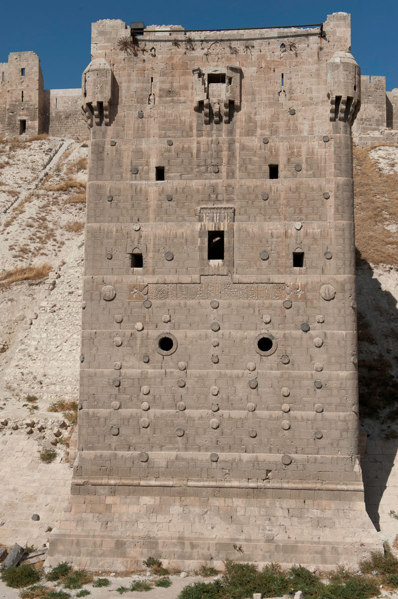 Aleppo Citadel september 2010 0242.jpg