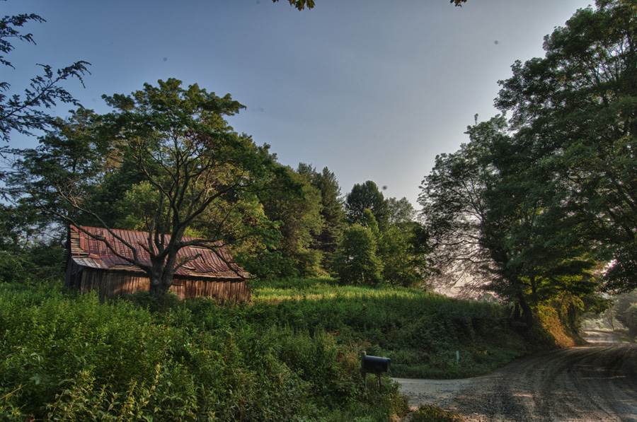 _DSC3874-77 HDR, Old Barn on Bamboo Rd, reduced.jpg