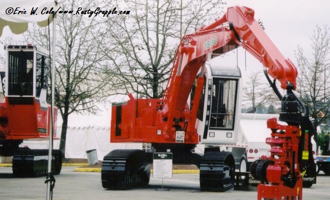 Madill 1800 with Waratah Harvester