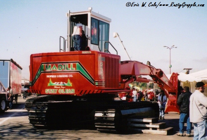 Madill 2850C Heel Boom Loader