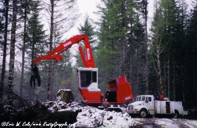Madill 2850 and Service in Snow