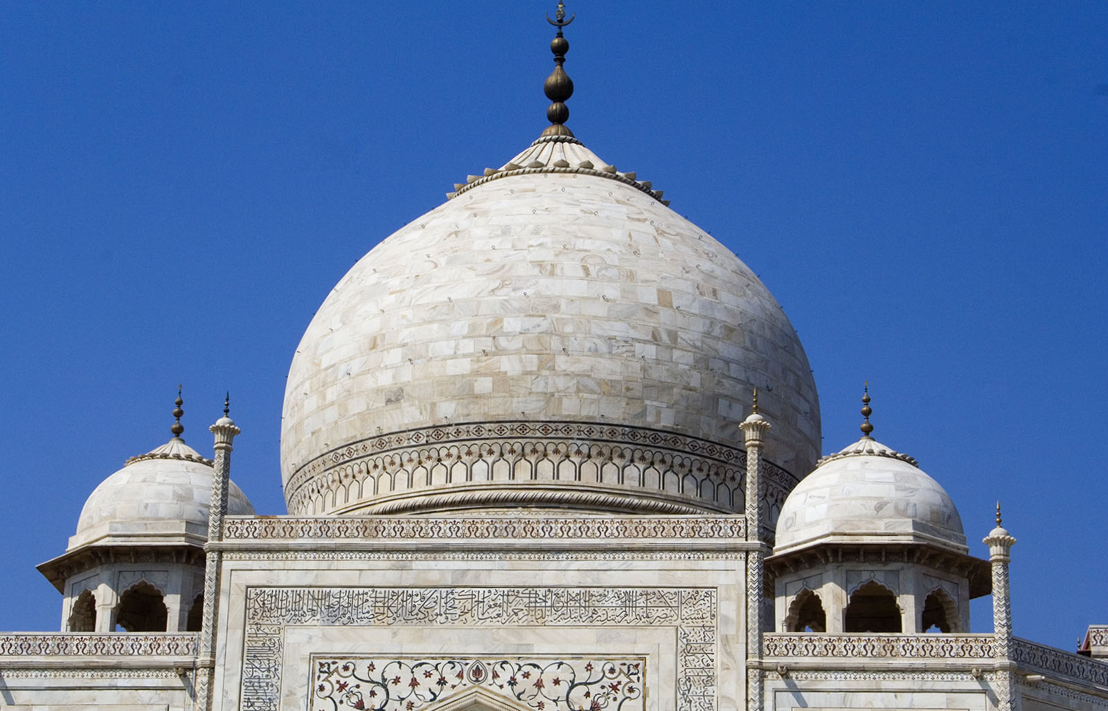 Main dome and finial on the Taj Mahal mausoleum