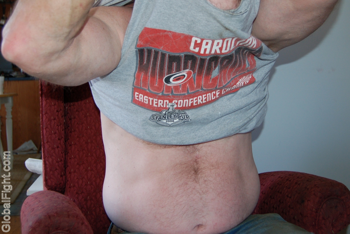 shirts husky beefy musclebear.jpg