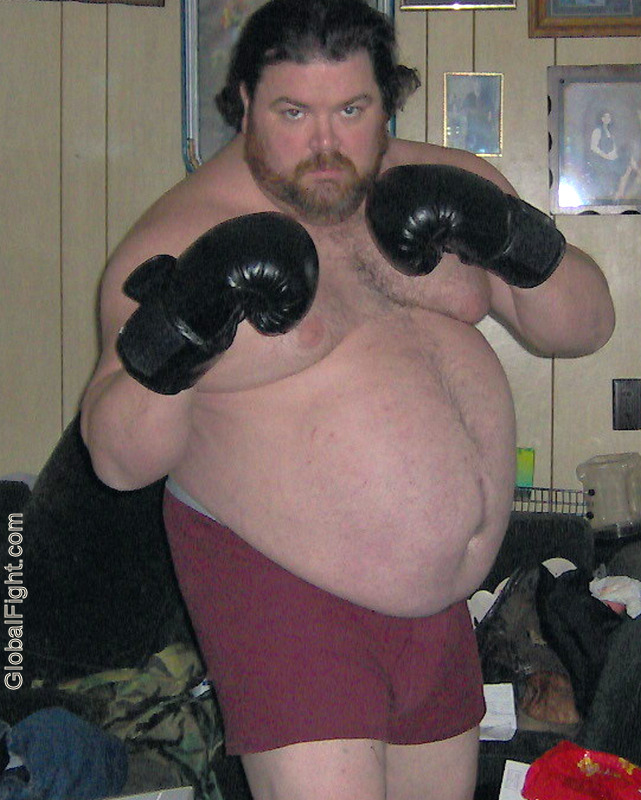bearish bellybuilder boxer fight pose.jpg
