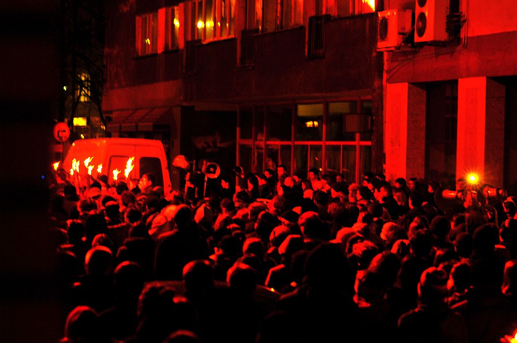 crowd