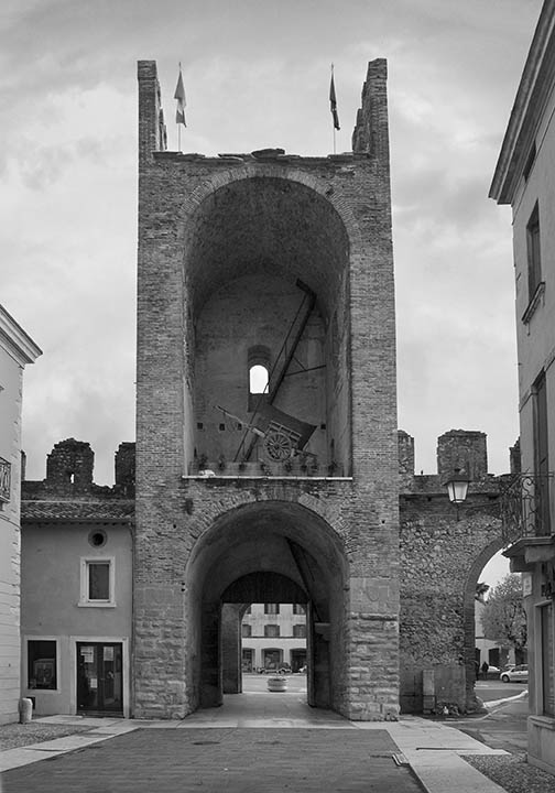 Porta Soave.jpg