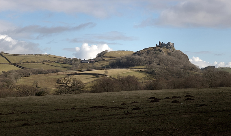 Carreg Cennen Castle pano