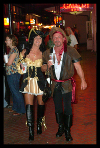 Pirate & his wench