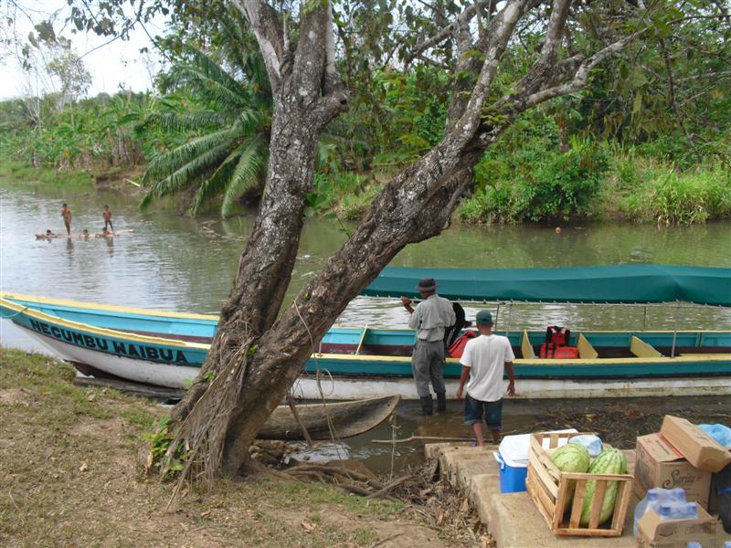 Boat to Mogue River