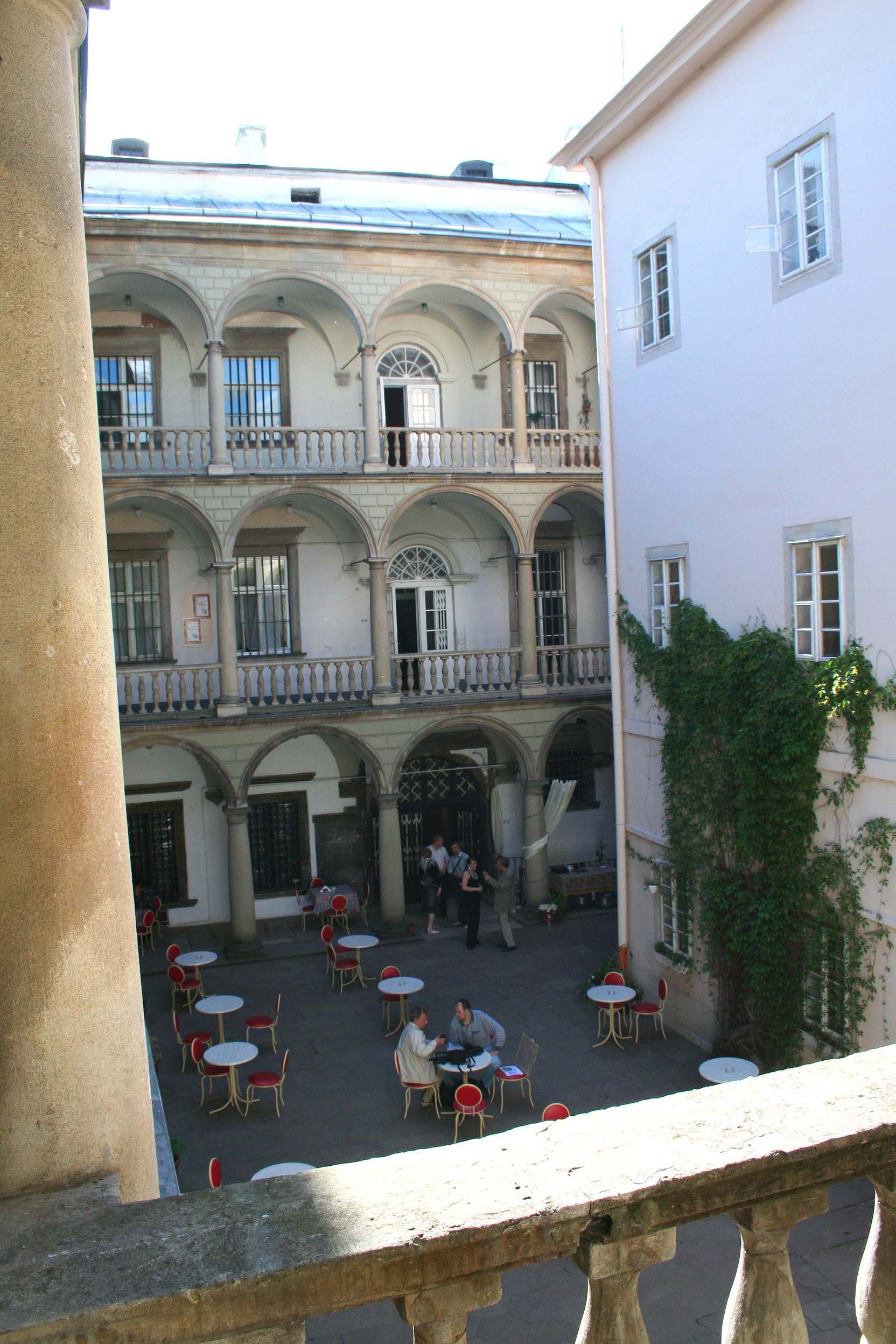 Another view of the Italian Courtyard.
