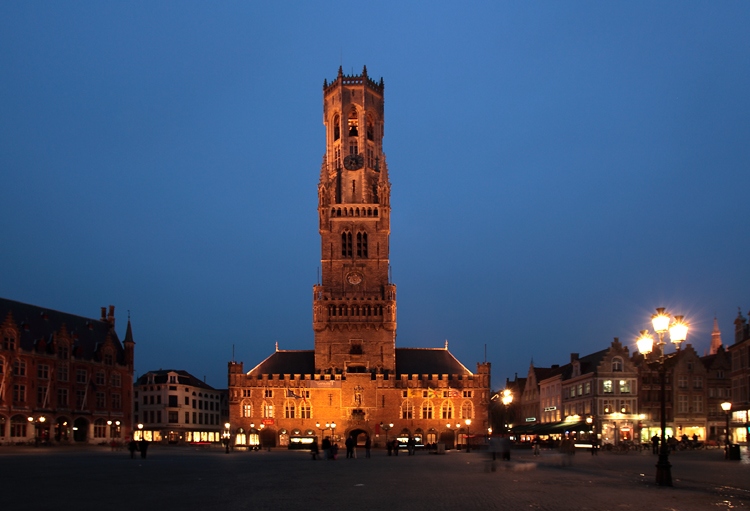 Bruges-nuit-coul-03.jpg