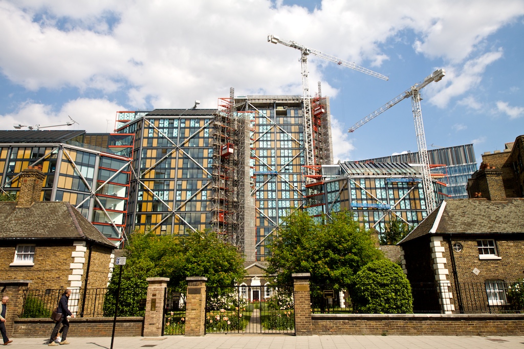Architecture, ancient and modern London