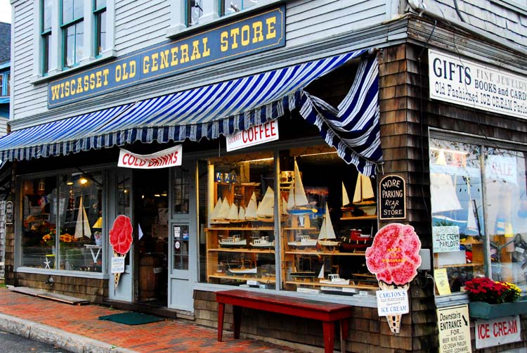 How Can You Tell Its a Maine General Store?