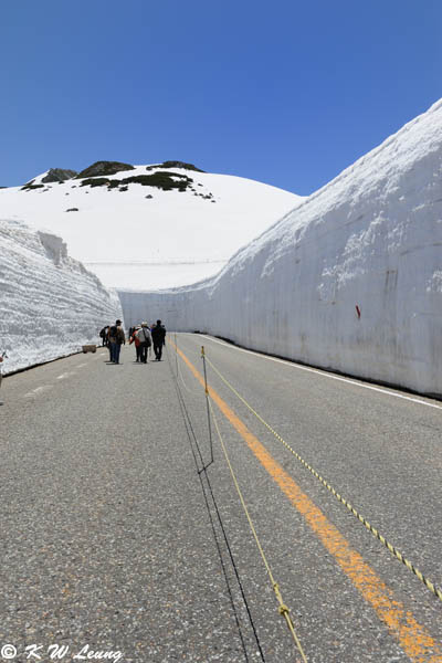 Murodo snow wall