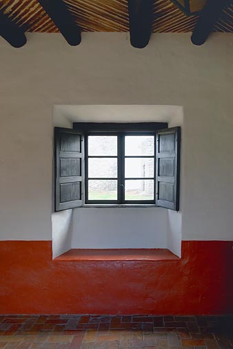 Mission Window 33815