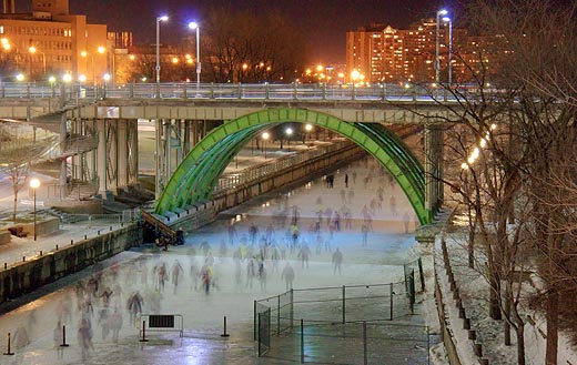 Winterlude 2010 Rideau Canal (14007-10)