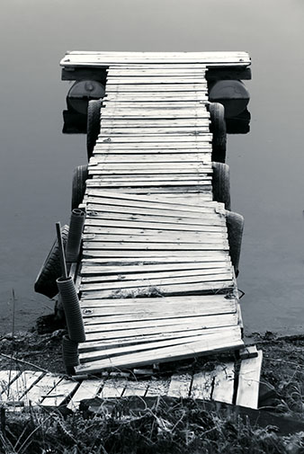 Frosty Wonky Dock 30742-3
