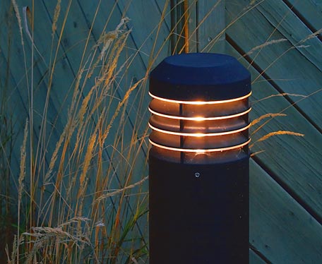 Grass & Lamp 69698