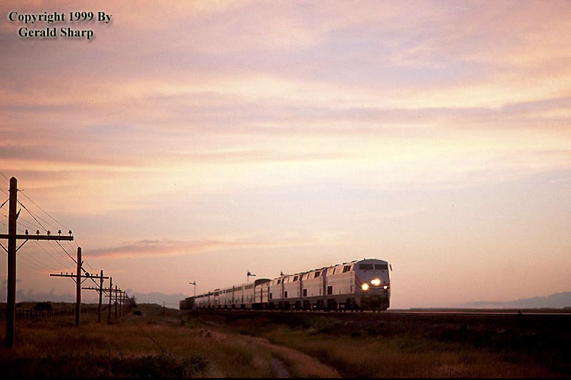 amtrak_4_at_minderman.jpg