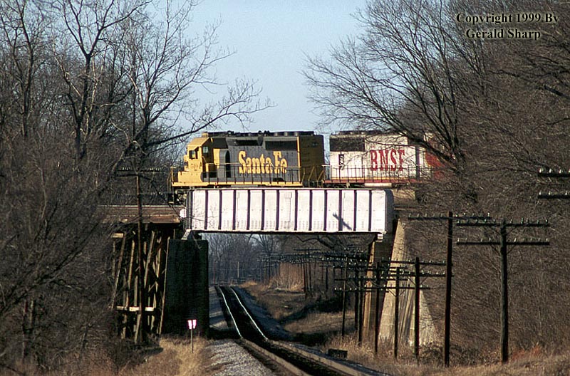 atsf5204west_at_ca_jct.jpg