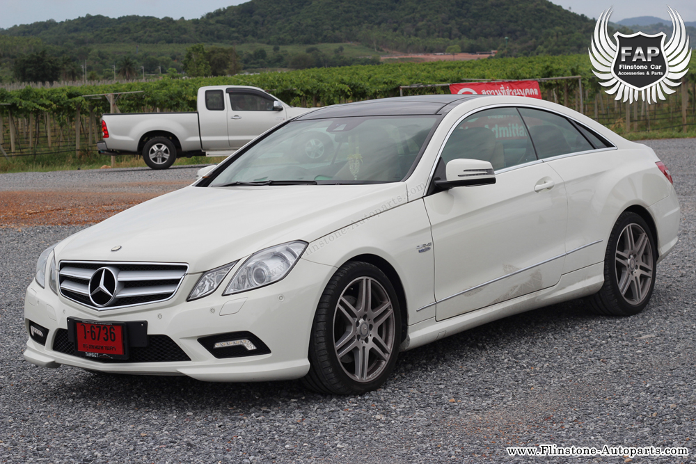 W207 E-Class Coupe.jpg