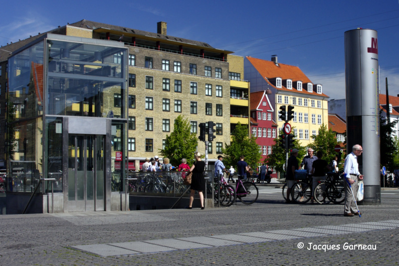 _IGP4807 - Station de mtro Christianshavn.JPG