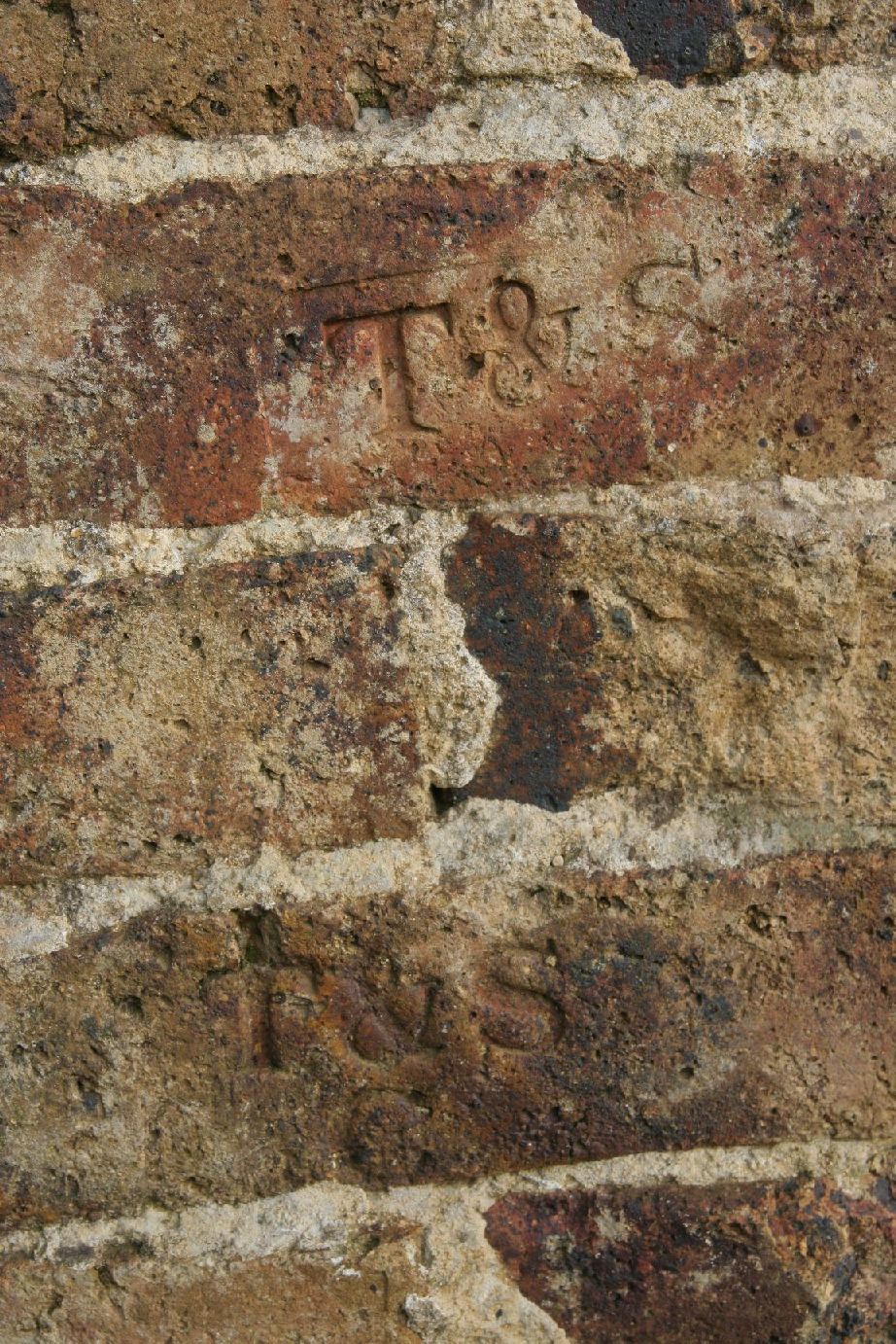 Thames & Severn bricks