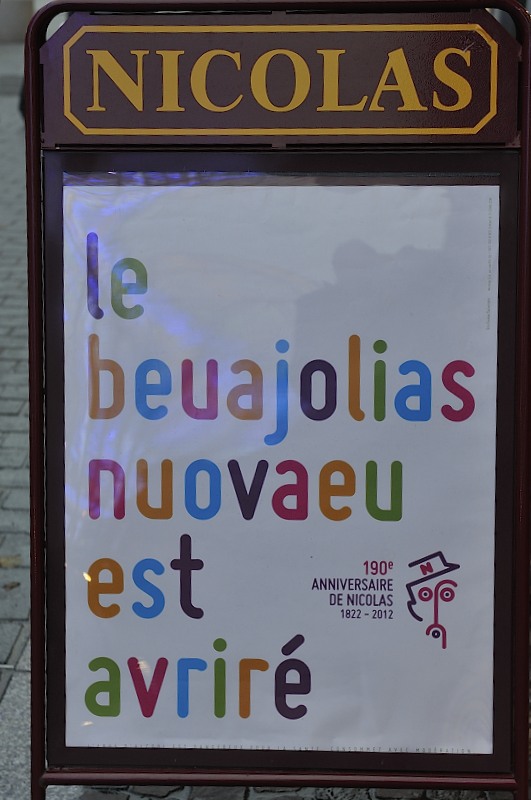 Le beaujolais nouveau est arrivé - The new Beaujolais is arrived