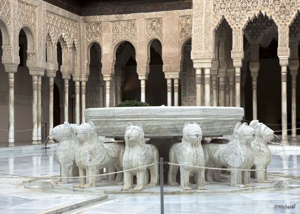 Alhambra de Granada. Patio de los Leones