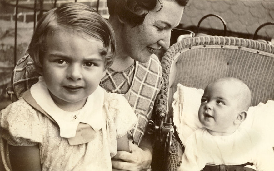 Mom, Grandma and Baby Janet c 1935