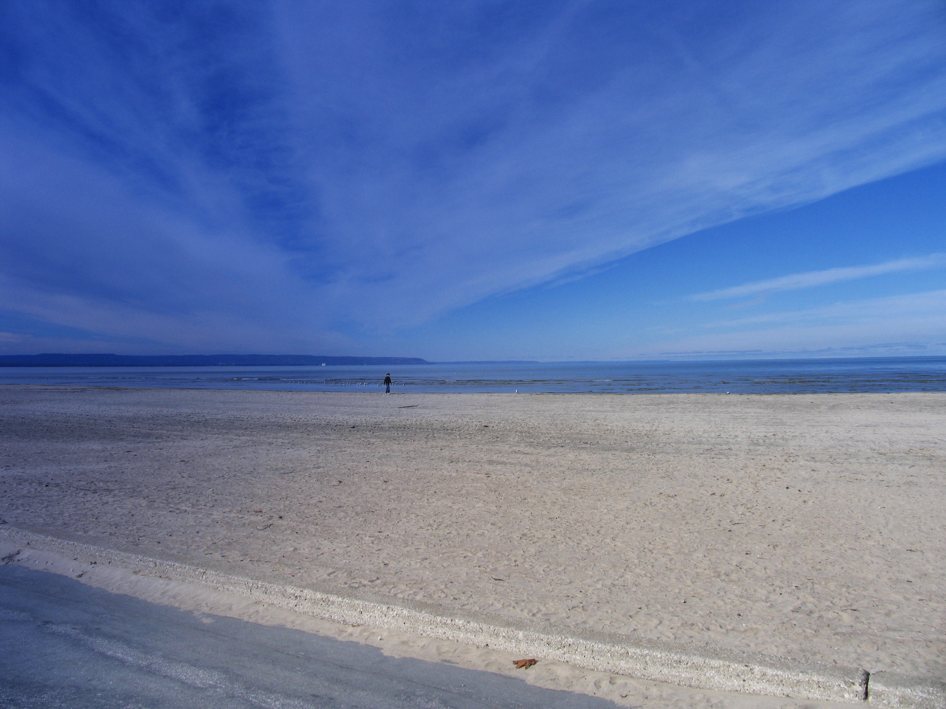 Wasaga-beach1.JPG