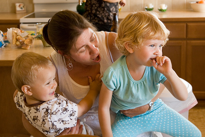 7003Diane&Kids.jpg