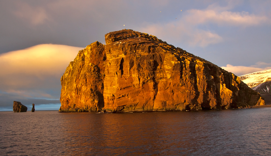Baily-Head-Deception-Island-South-Shetland-15-March-2011-IMG_6240.jpg
