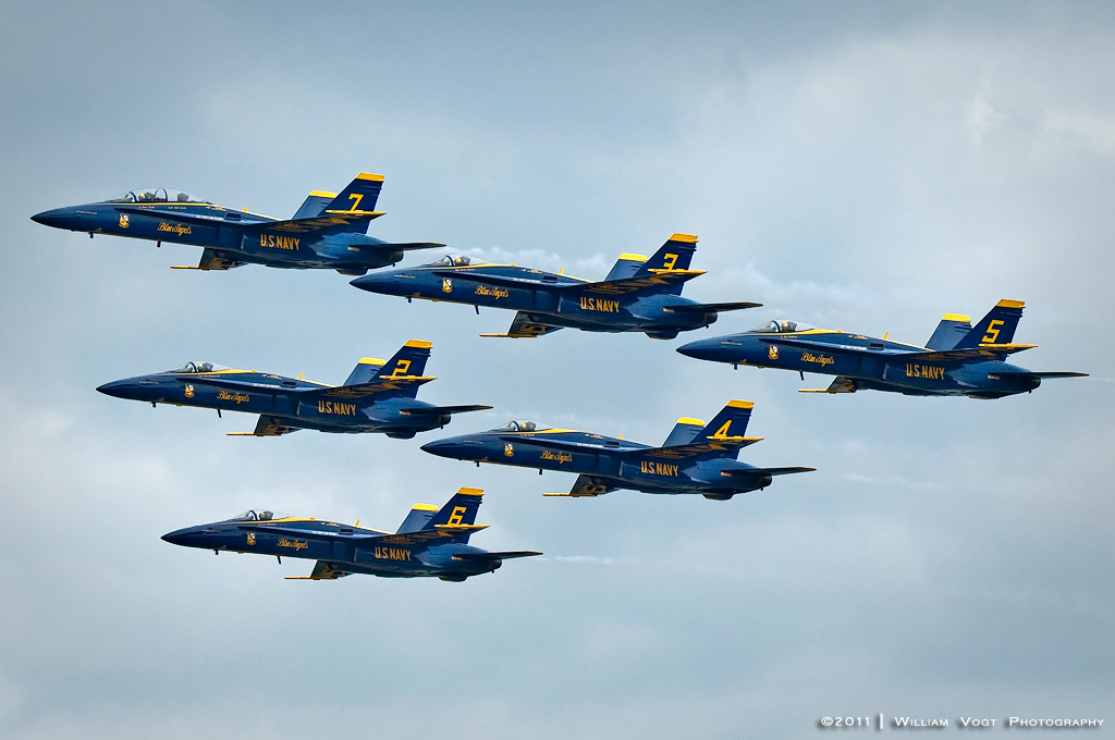 Blue Angels Loop Break Cross
