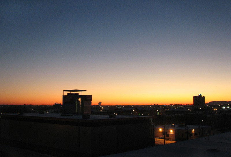 le lever de soleil  Laval