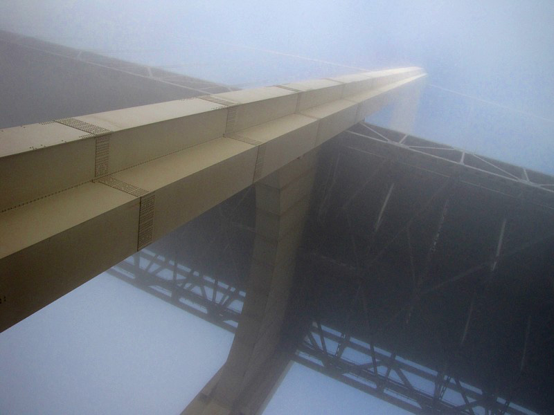 sous le pont Laporte