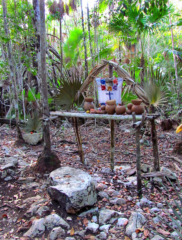petit autel en pleine jungle