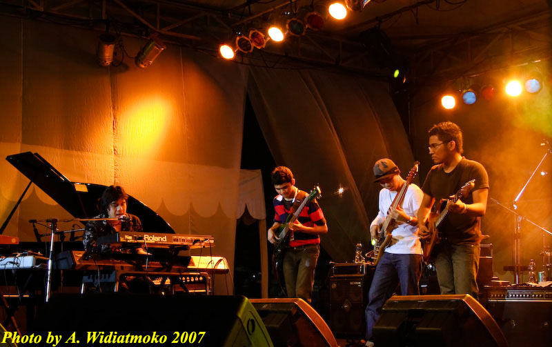Dwiki Dharmawan at JakJazz 2007