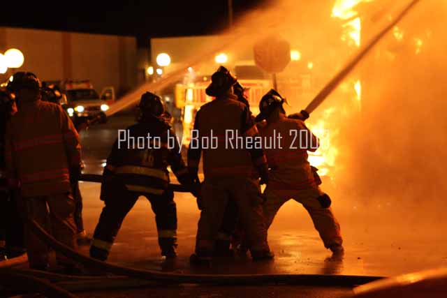 Lawrence, MA - 7Alarms - Market and Parker Sts. - 1/21/2008