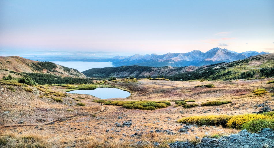 Cottonwood Pass, looking west