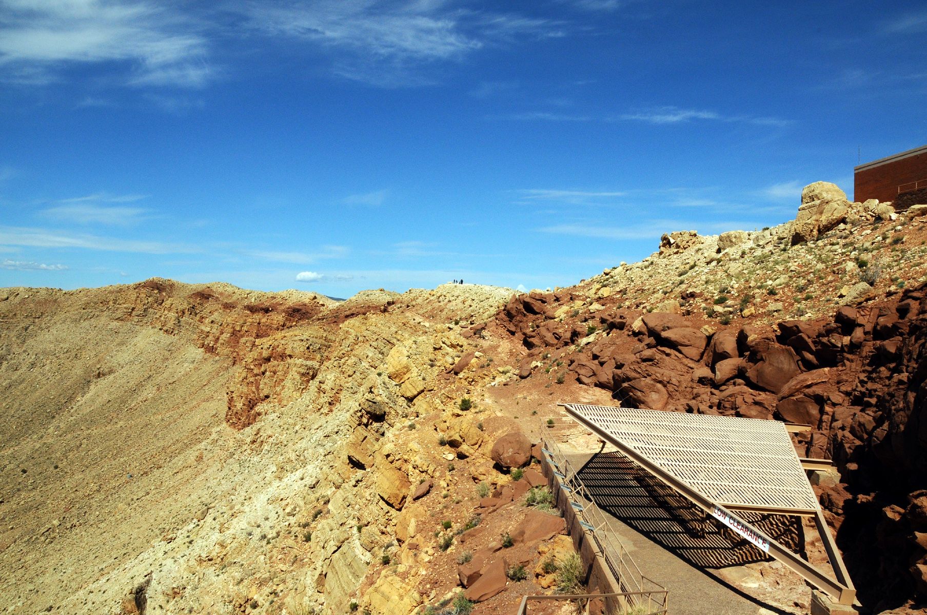 DSC_6394 Meteor Crater Rim.jpg